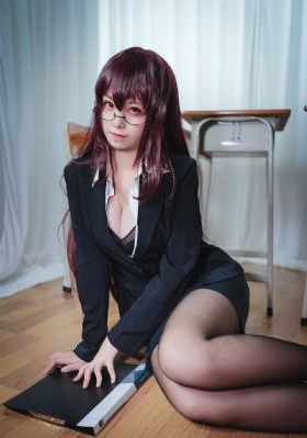 美女的黑森林_国产剧电影在线看