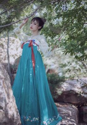 《漂亮的女邻居》韩国_BD免费电视剧